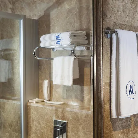 Manesol Boutique Lamartine Hotel