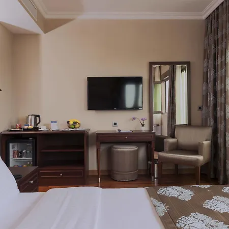 Manesol Boutique Lamartine Hotel