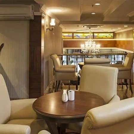 Manesol Boutique Lamartine Hotel 3*
